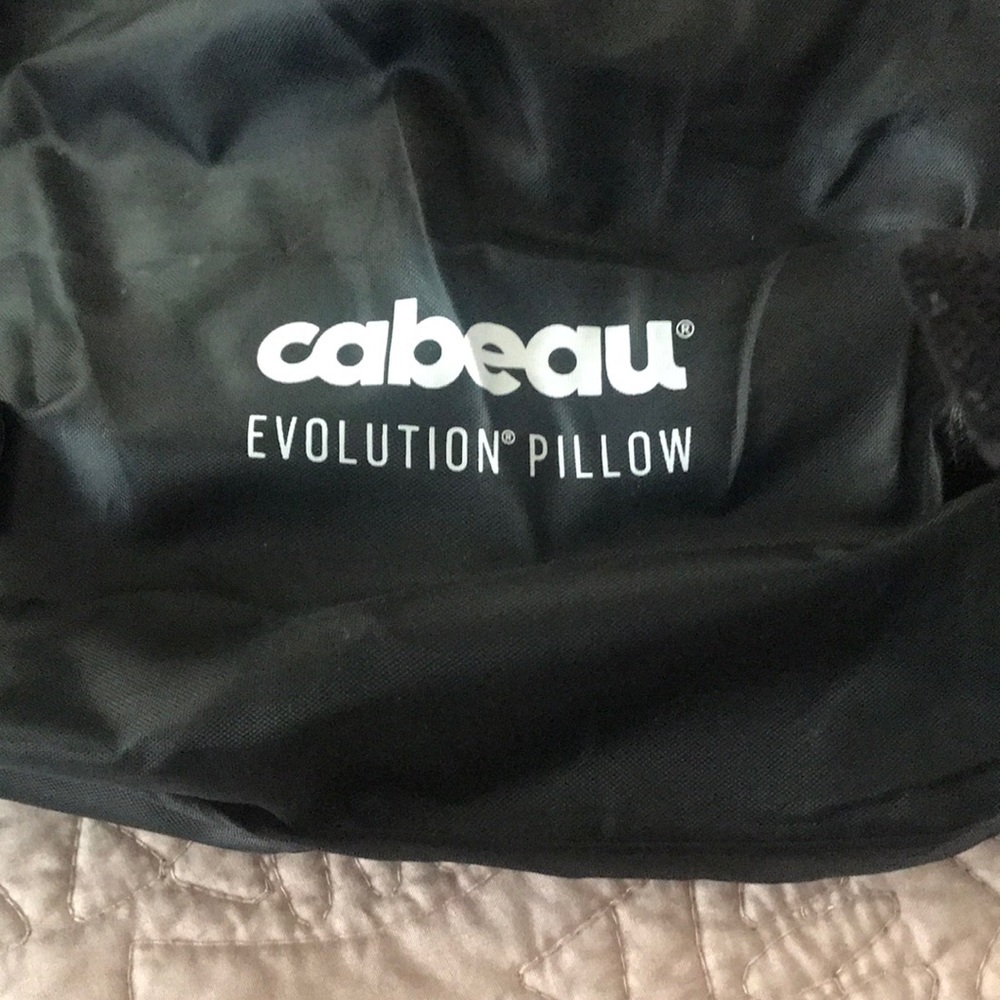 Cabeau Evolution Neck Pillow - Picture 2 of 6